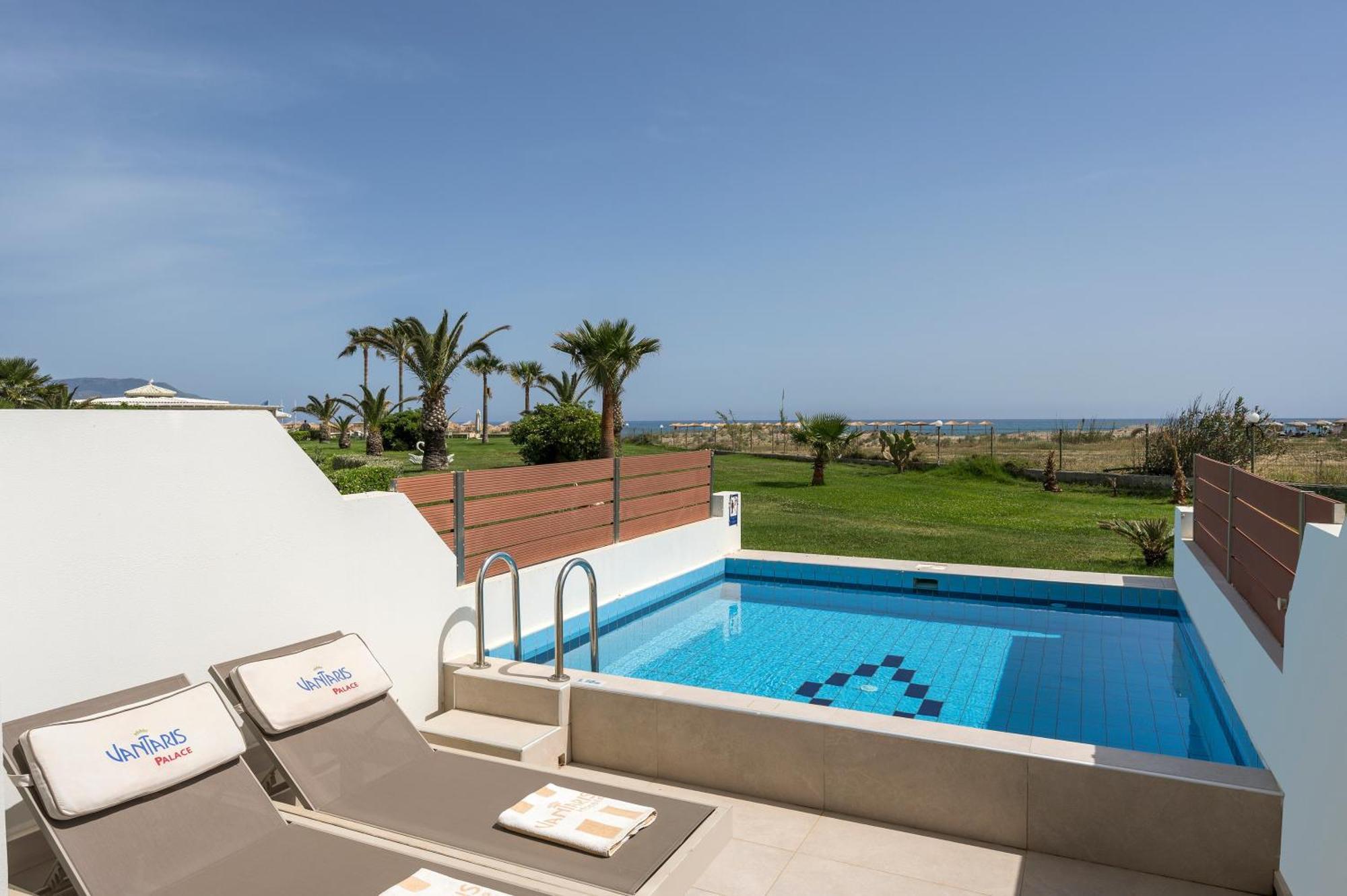 Vantaris Palace Paralia Kourna المظهر الخارجي الصورة